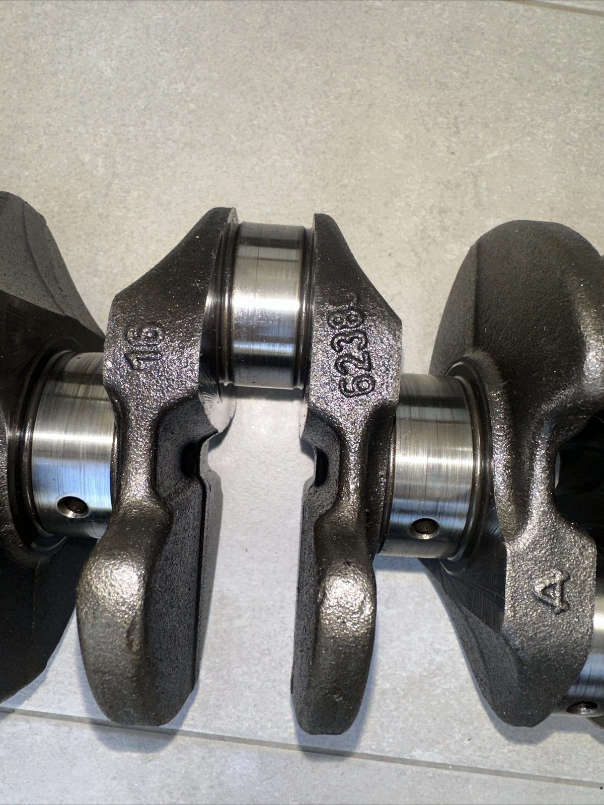 6238C ALBERO MOTORE FORD PEUGEOT CITROEN  1.4 HDI ANNO 2004 8HX 8HY