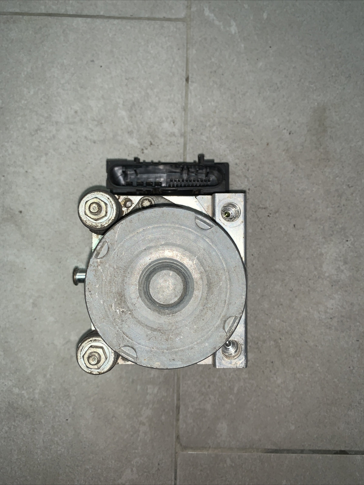 CENTRALINA POMPA ABS TOYOTA AYGO  / 0265800441 / 0265231579