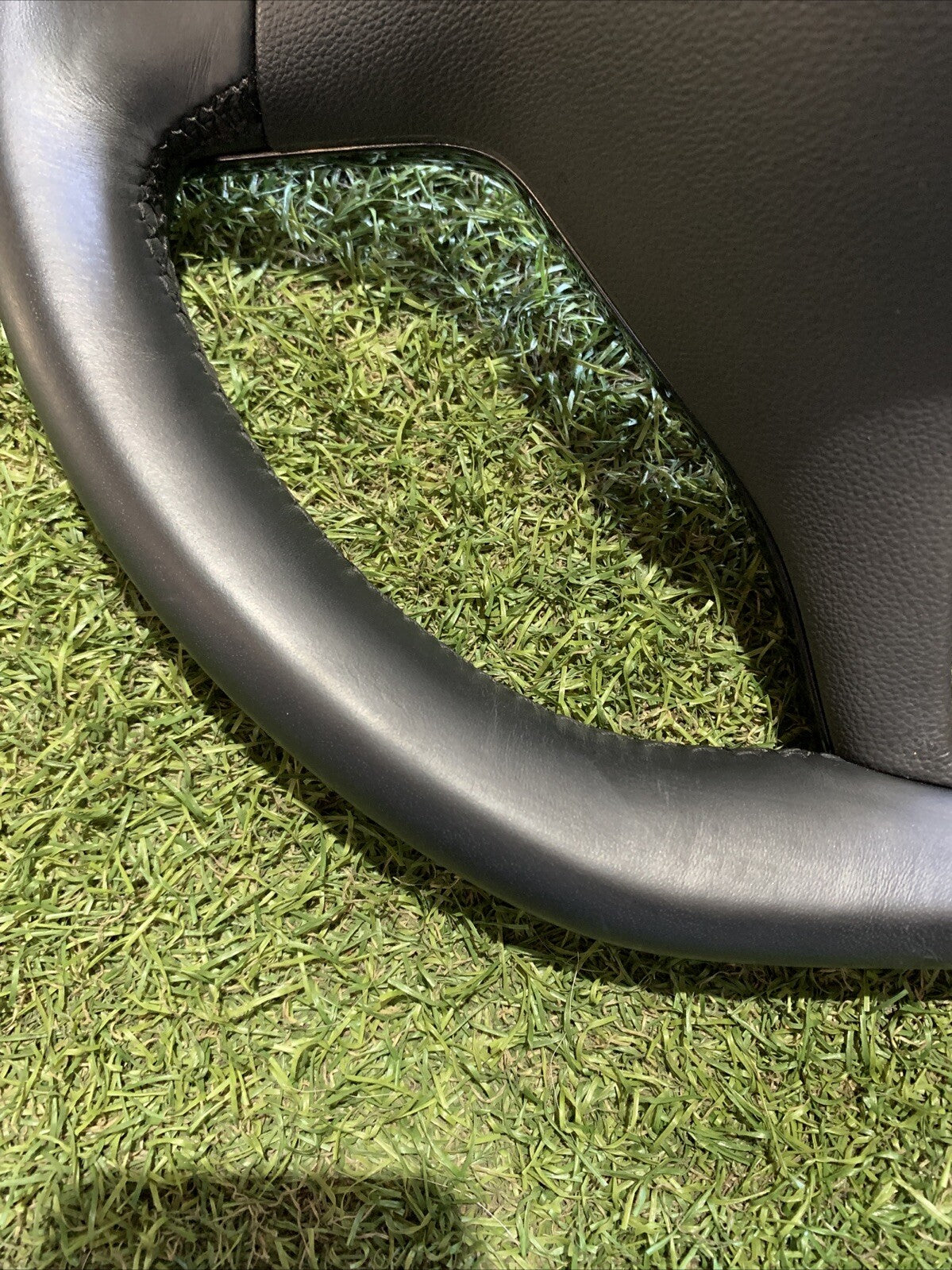 VOLANTE PER VOLKSWAGEN Polo 6° Serie 2G0419091 (17>)