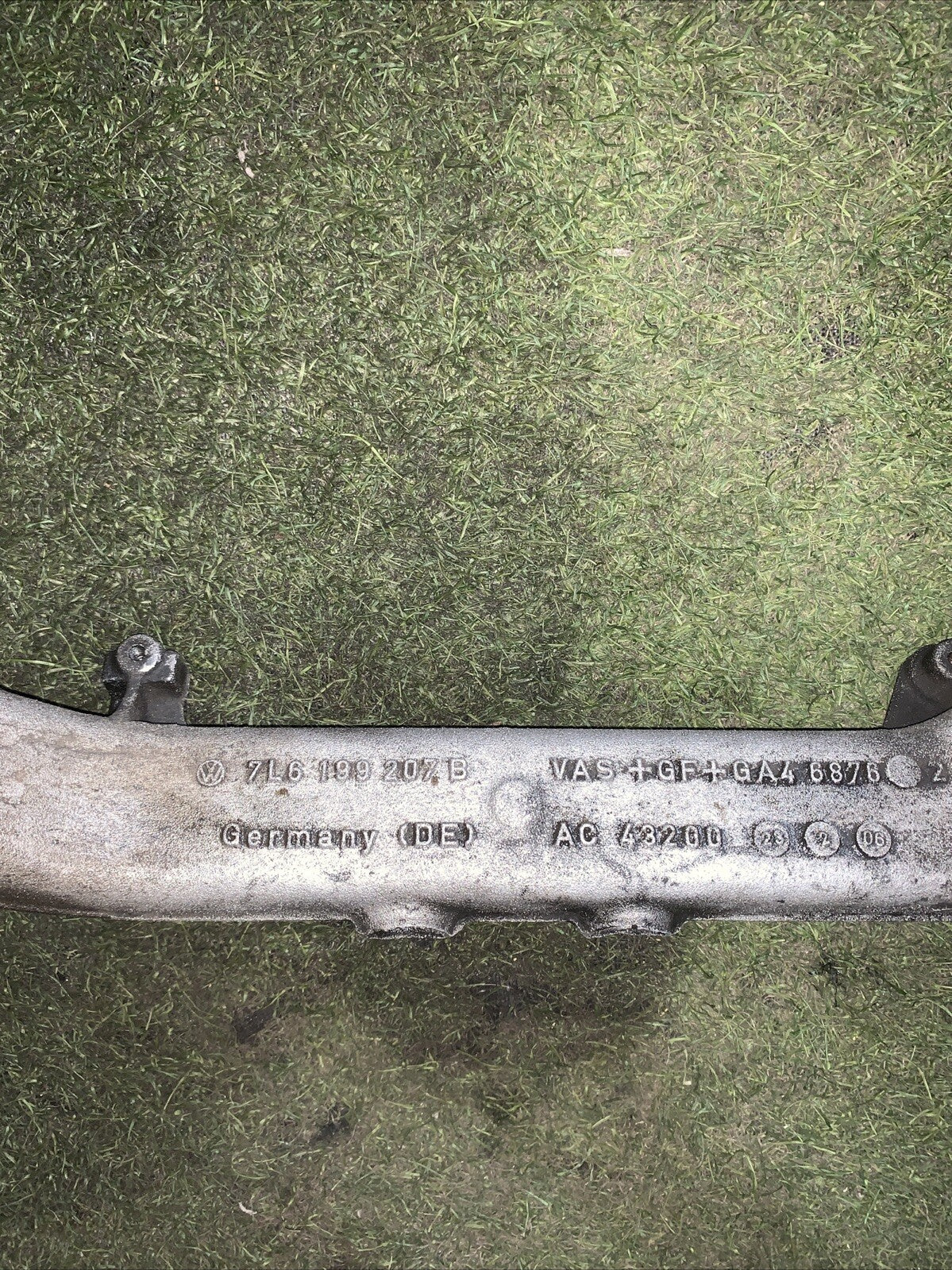 7L6199207B TRAVERSA ASSALE ANTERIORE SUPPORTO MOTORE AUDI Q7 2006 3.0 DIESEL