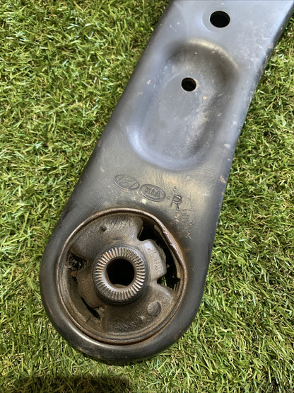 Braccio Oscillante Anteriore Destro Kia Ceed 2012-2018 54501A 2600