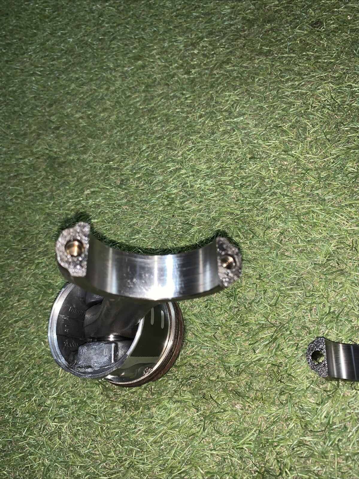 Pistone Motore Peugeot 2008 1.6 Diesel 9H05 1607373680 (3)