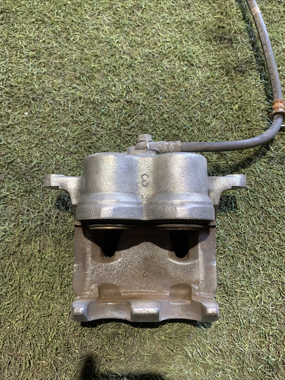 PINZA FRENO ANTERIORE DESTRA TOYOTA RAV 4 2019 2.5 HYBRID 4773042130