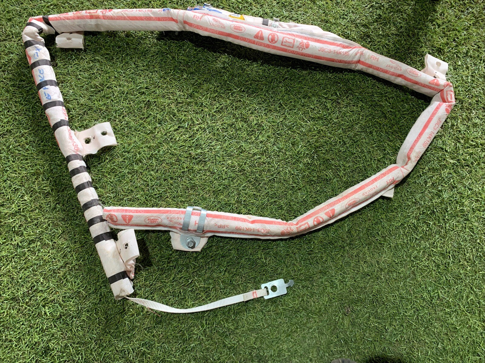 AIRBAG A TENDINA LATERALE  Dx PASSEGGERO JAGUAR E-Pace Serie J9C3-14K159AC (2)