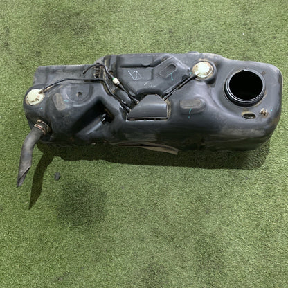 89101-79J00 SERBATOIO GASOLIO CARBURANTE USATO FIAT SEDICI 16 4X4 1.9 MTJ