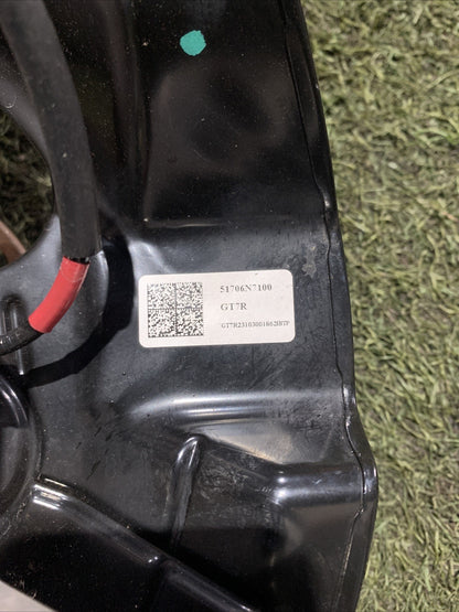 MOZZO MONTANTE FUSELLO ANTERIORE DESTRO KIA SPORTAGE 1.6 DIESEL 51711N 7000