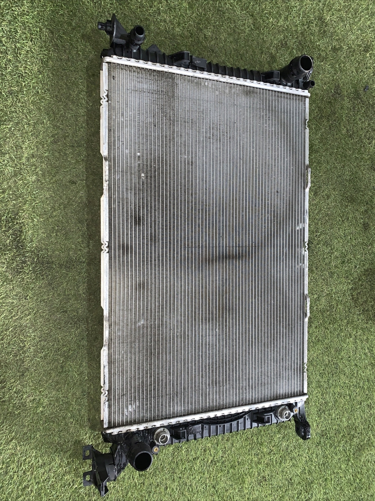 Radiatore Acqua Audi A4 2011 3.0