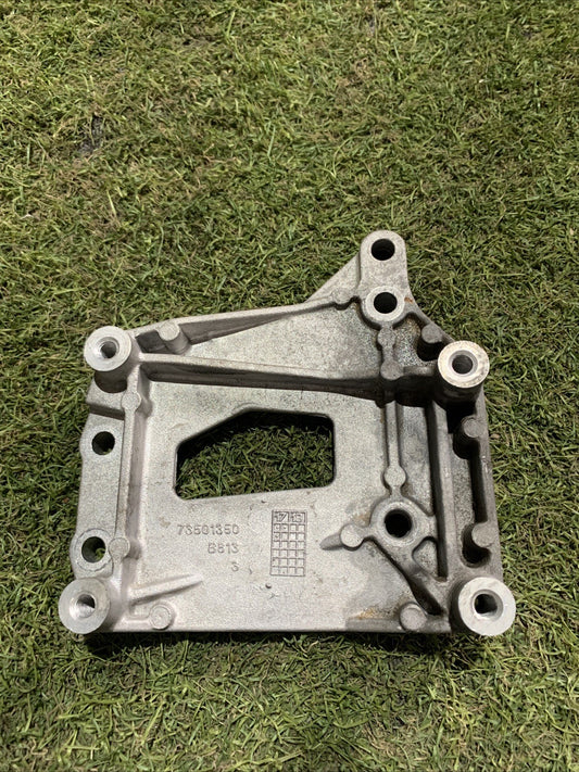 SUPPORTO COMPRESSORE ARI CONDIZIONATA FIAT 500 (312) 2007  73501350 1.3 MJT