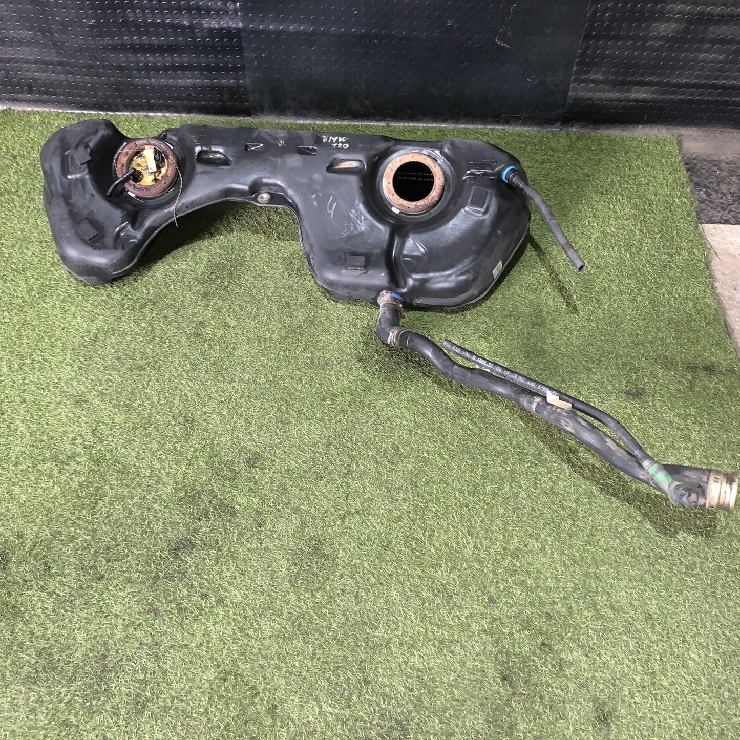 Serbatoio Bmw Serie 1 E87 120 6763843