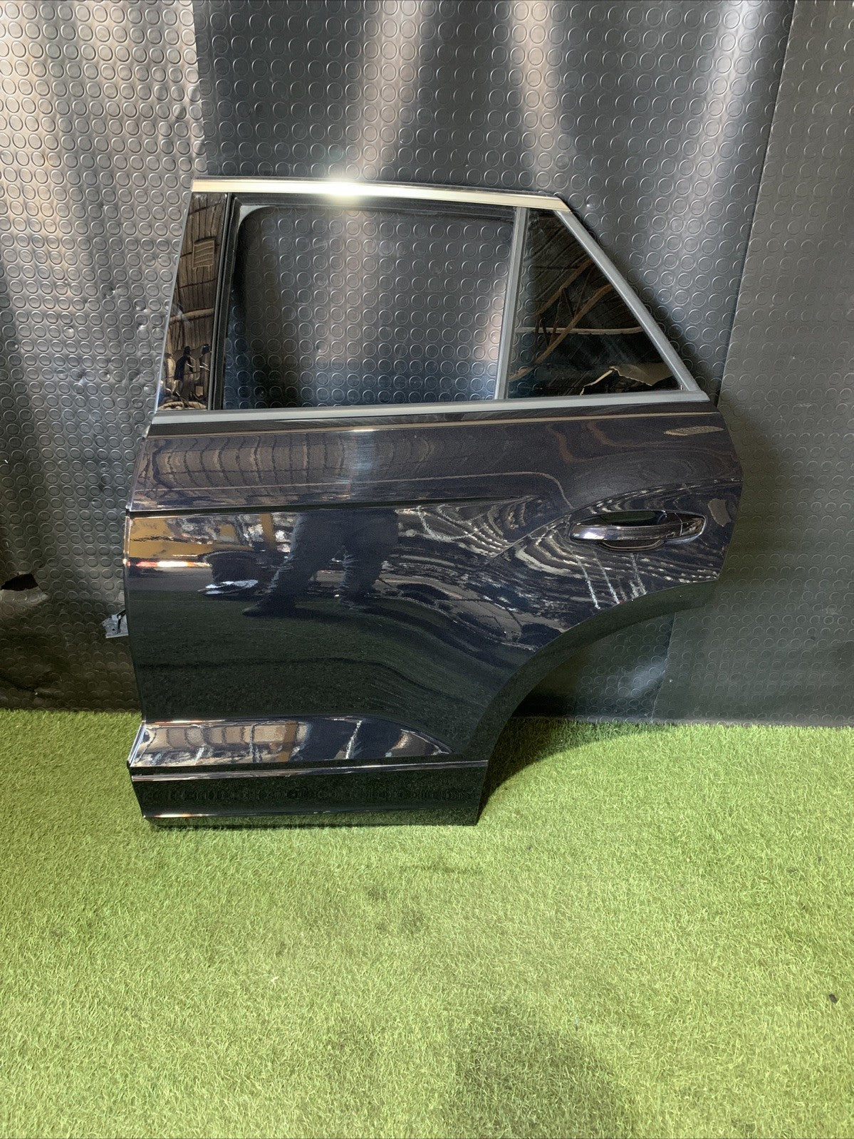 PORTA PORTIERA SPORTELLO POSTERIORE SINISTRA VOLKSWAGEN T-ROC 2024 R Line