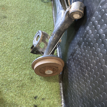 Ponte Assale Posteriore Volkswagen Polo 9N Con Freni A Tamburo