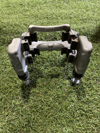 Porta Pinza Freno Posteriore Destra Peugeot 2008 2022 1643574680