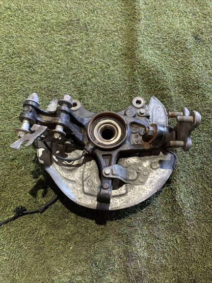 Mozzo Montante Fusello Anteriore Sinistro  Peugeot 3008 2016-2020 2.0 Diesel 