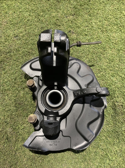 Mozzo Montante Fusello Anteriore Destra Volkswagen Polo 6R 2015 1.6 Diesel 