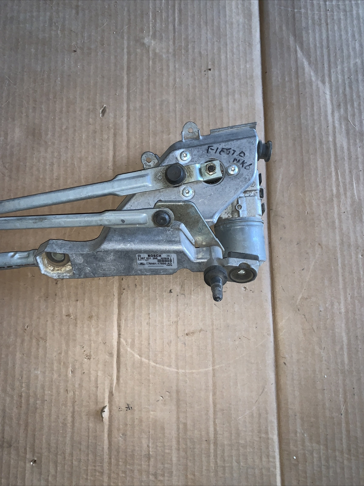 Motorino tergicristallo FORD FIESTA 3397021285 (2008-2015)