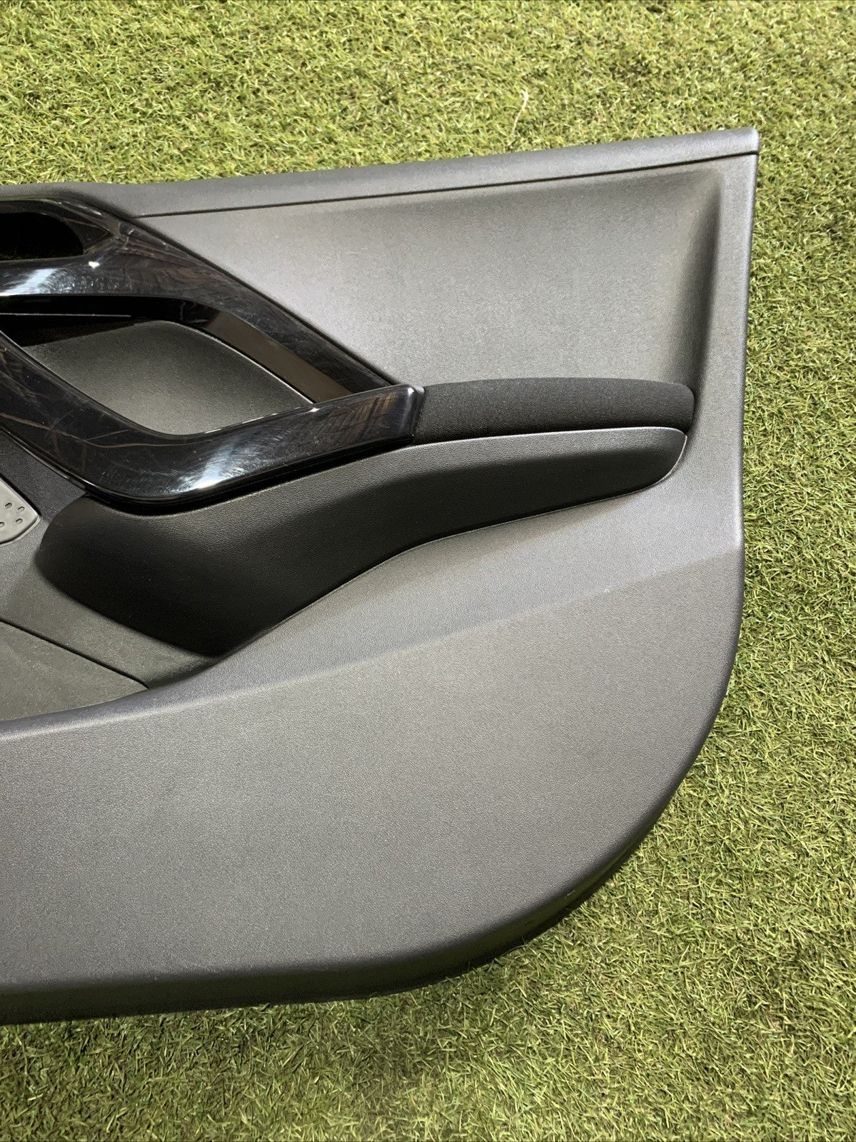 PANNELLO ANTERIORE DESTRO PER PEUGEOT 208 Serie 96763525ZD (12>19)