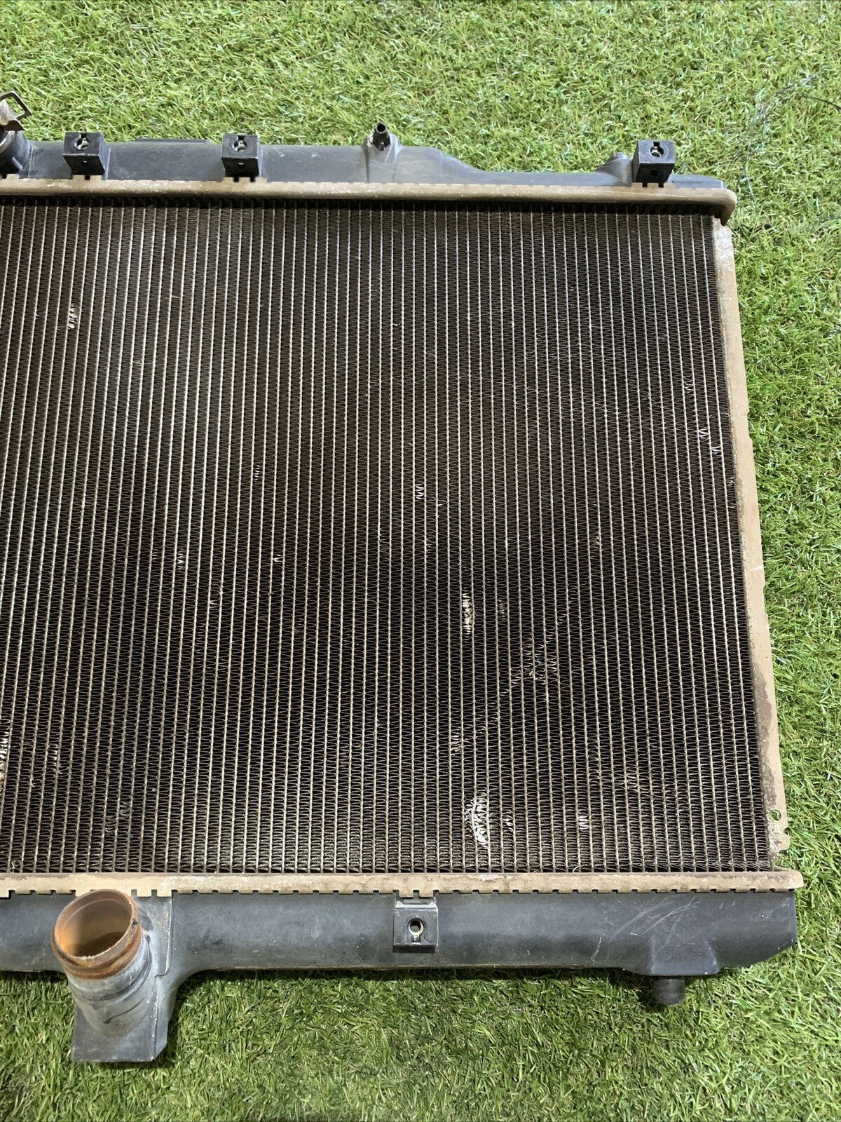 Radiatore Acqua Fiat Sedici 1.9 Diesel 71742136