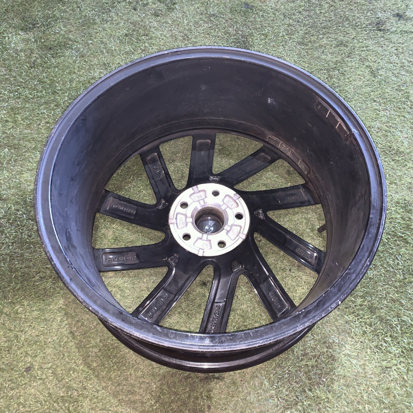 Cerchio Spielberg 19 "Taglio Diamante Originale Golf 7 5G0601025DB/8.0JX19H2ET50