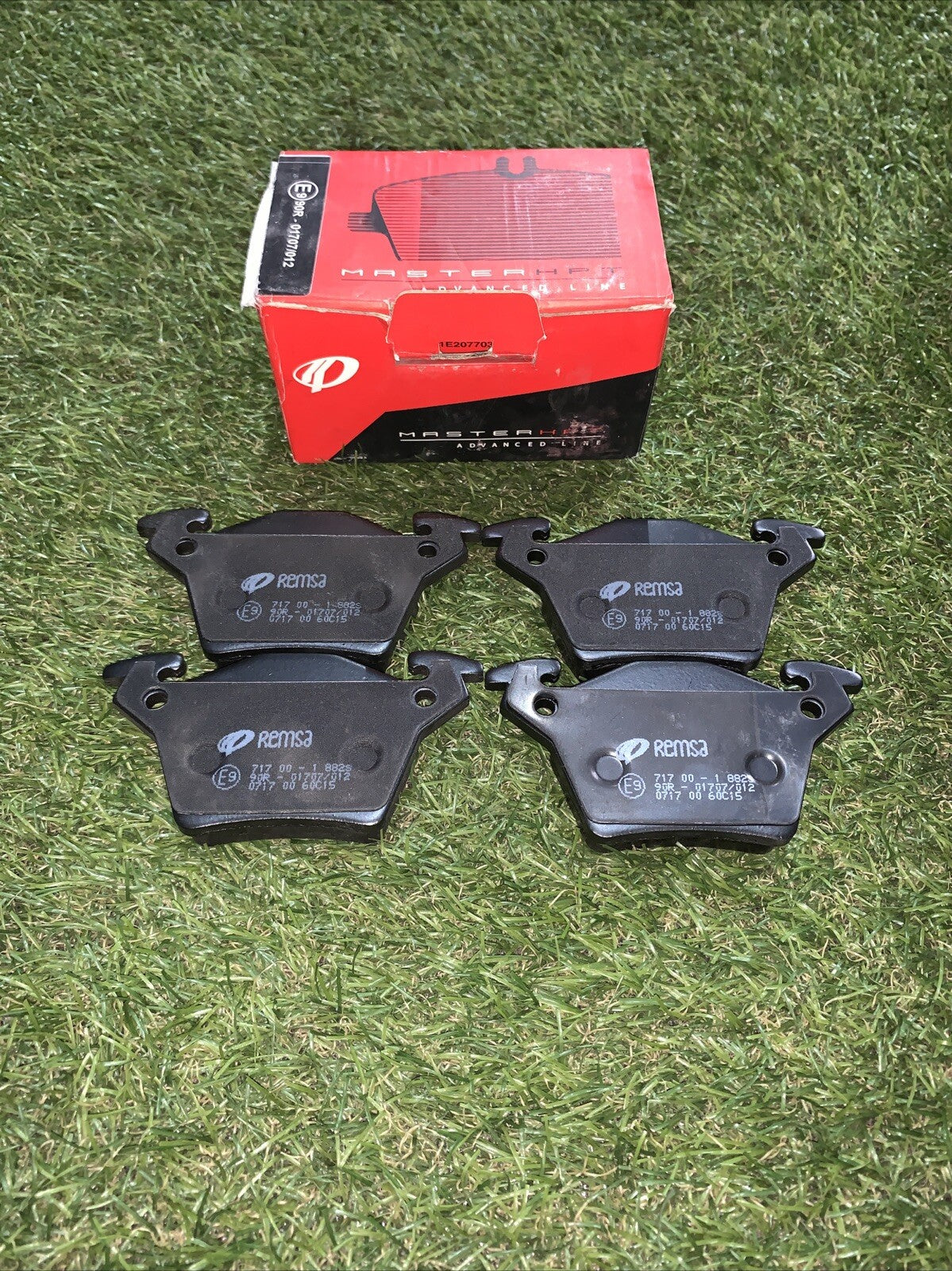 REMSA 0717.00 Pastiglie freno posteriori per Mercedes Vito 0717.00