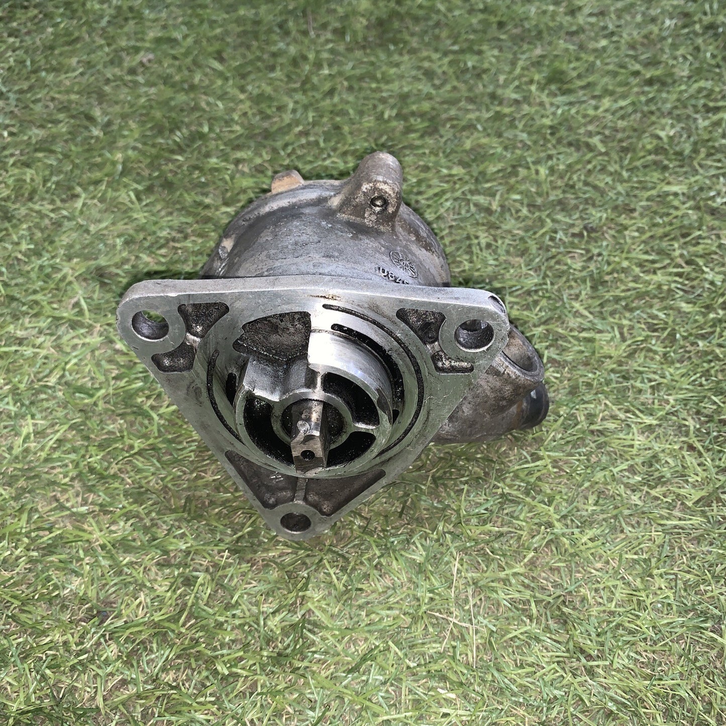 Depressore pompa a vuoto Fiat Stilo 1.9 Jtd dal 2001 al 2010 cod 46771105