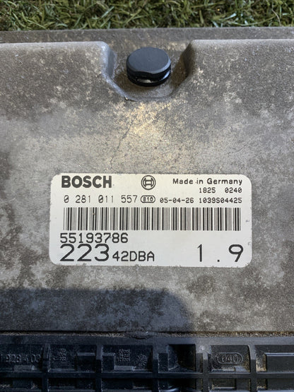 ECU CENTRALINA MOTORE FIAT DOBLO 1.9JTD 55193786 0281011557