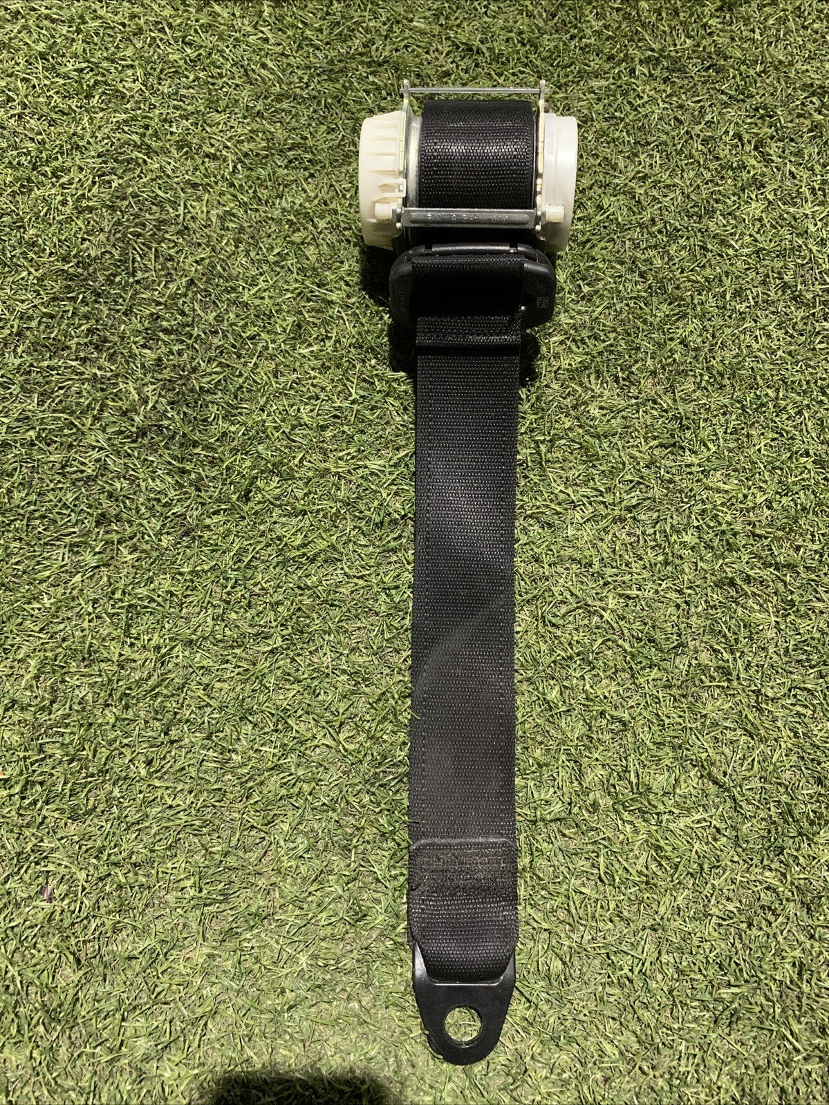 cintura di sicurezza posteriore sinistra fiat 500L anno 2014 codice 07355710690