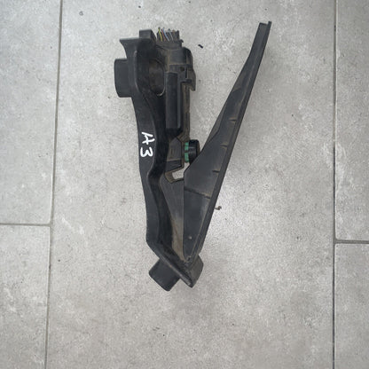 Pedale acceleratore potenziometro Audi A3 dal 2003 al 2012 cod 1K1723503L