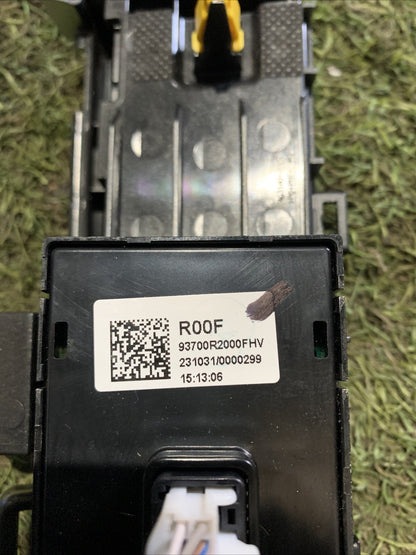 Pulsante Freno Di Stazionamento Kia Sportage 2023 93700R2000