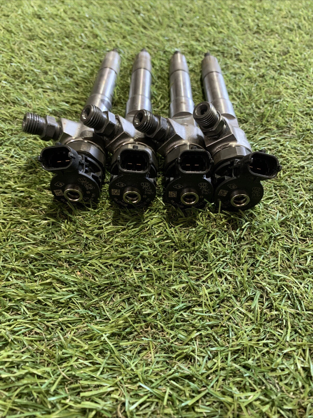 Iniettori Bosch Renault Trafic 2.0 Diesel 0445110939