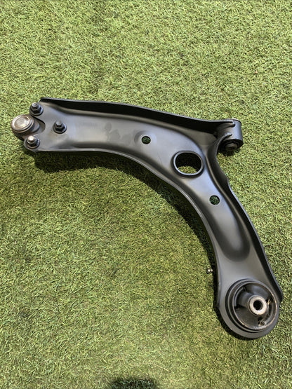 Braccio Oscillante Anteriore Destro Kia Sportage 2018 1.7 Diesel 54501F1000 (2)