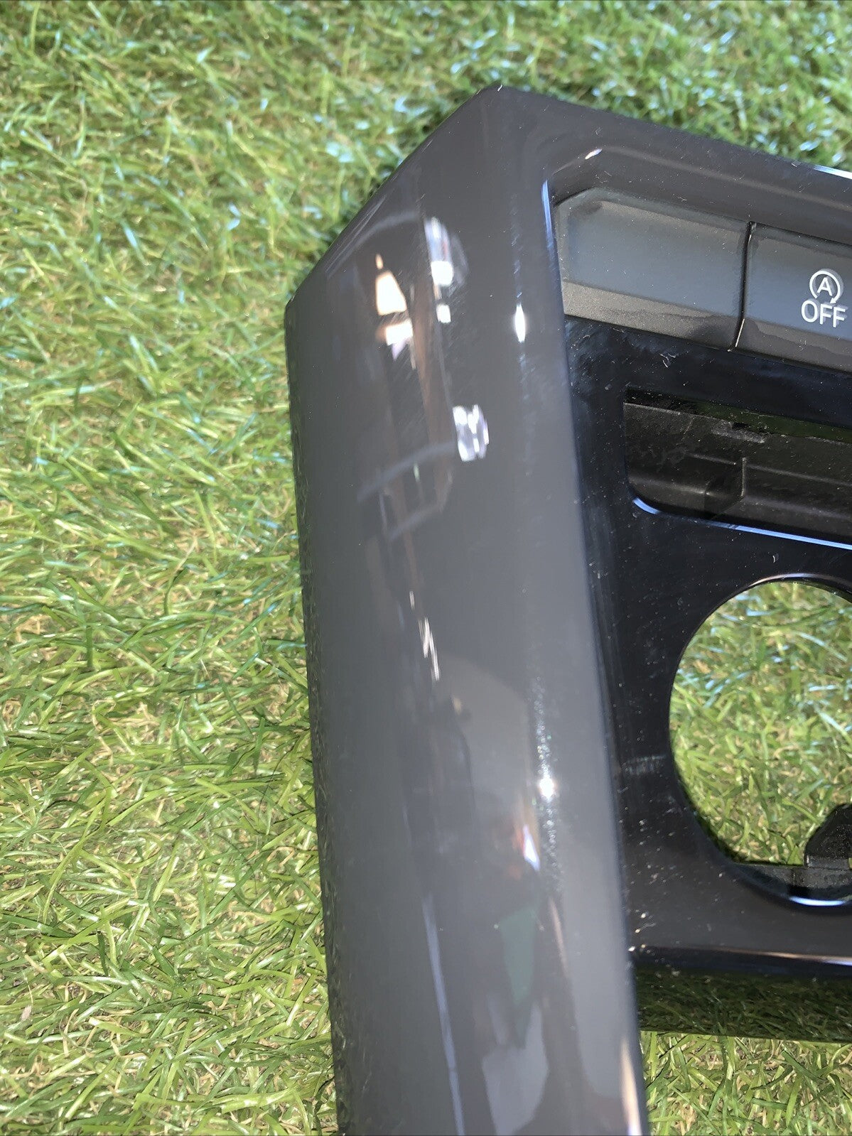 RIVESTIMENTO CONSOLLE CENTRALE VOLKSWAGEN T-Roc Serie 2GA863042