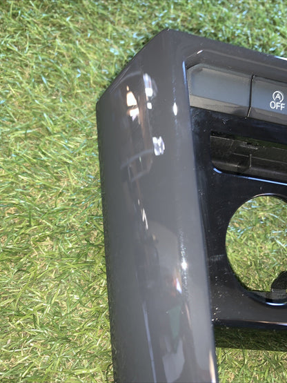 RIVESTIMENTO CONSOLLE CENTRALE VOLKSWAGEN T-Roc Serie 2GA863042