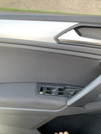 Pannello Porta Interno Anteriore Sinistro Volkswagen Tiguan Dal 2016 5NB867011