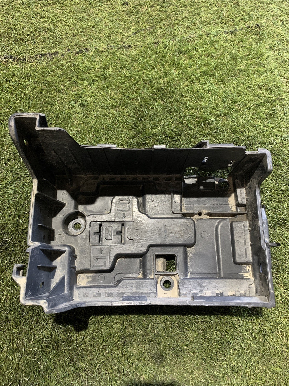 Supporto / Alloggiamento Batteria Peugeot 208 2017 Cod:9676054080