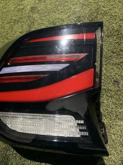 Stop Fanale Posteriore Sinistro Kia Sportage 2023 92401R2100