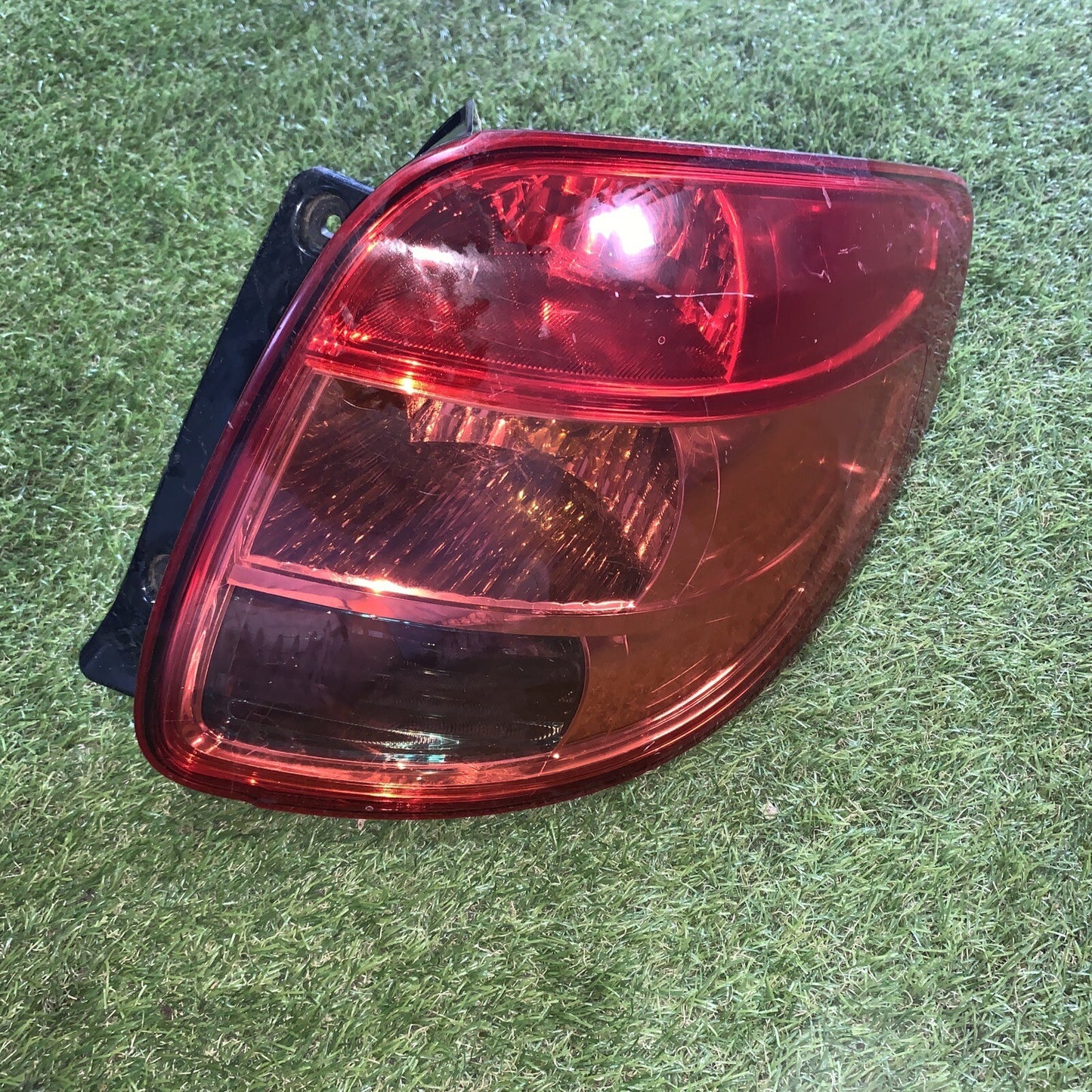 STOP FANALE POSTERIORE DESTRO FIAT Sedici 2° Serie 220-16684