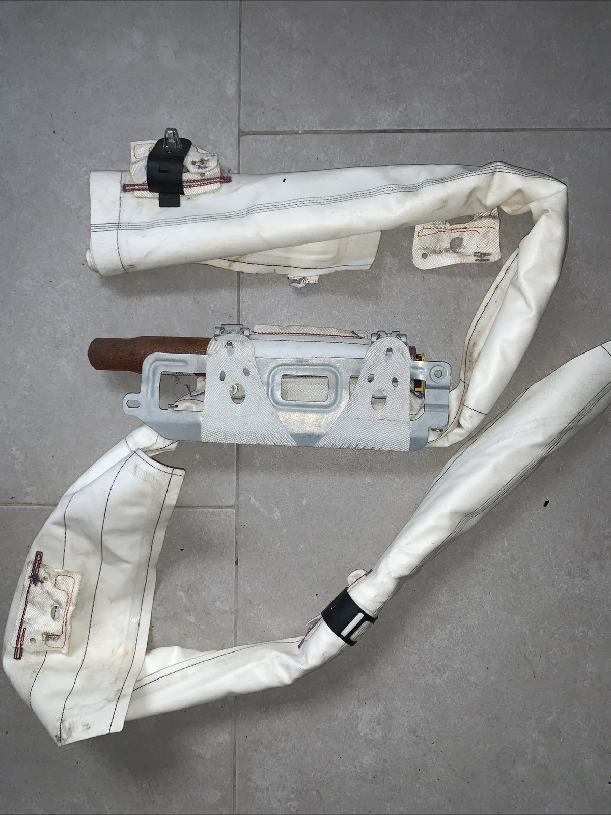 Carica airbag tetto tendina sinistra VOLKSWAGEN GOLF 6 5K6880741D ( 2008-2013)