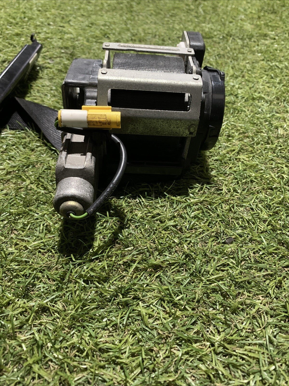 96777143XX CINTURA DI SICUREZZA POSTERIORE DESTRA PEUGEOT 308 1.6 D BERLINA