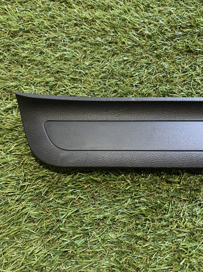 Rivestimento Copri Soglia Anteriore Destra Kia Sportage 2023 85884-R2000