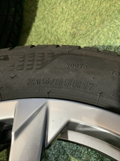 Cerchi In Lega Con Gomme Da 17 Volkswagen T-Roc 2024 R Line 2GA601025AM