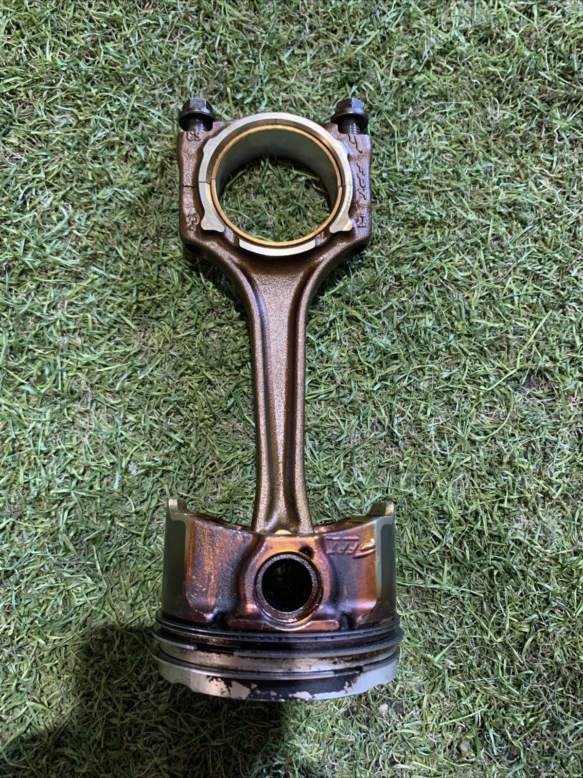 Pistone Motore Fiat 500 Abarth 2011 1.4 Benzina (3)