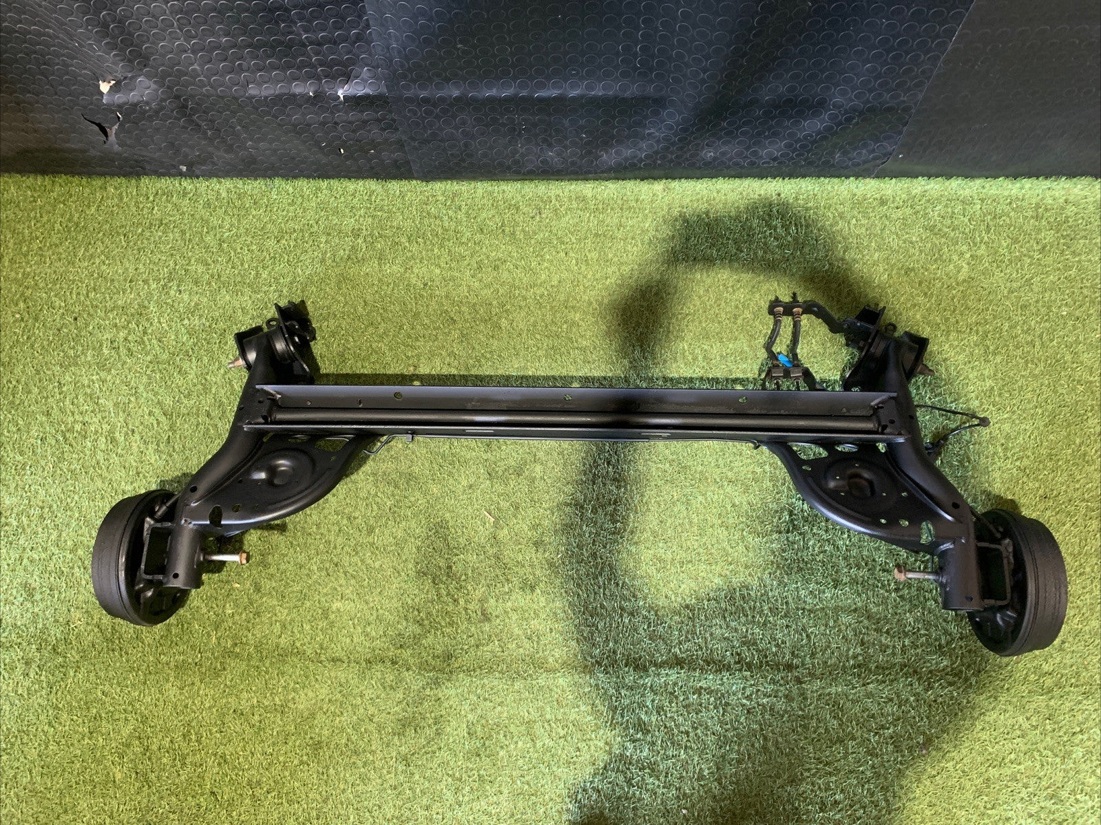 ponte assale posteriore renault clio 2006 1.5 diesel 7701477387