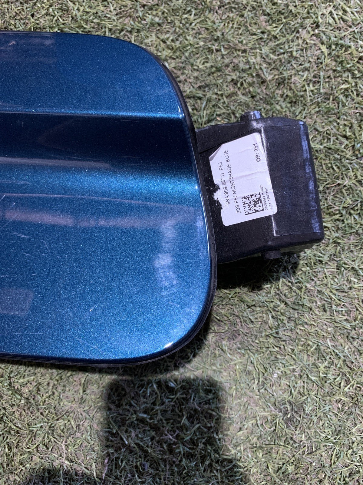 Sportellino Carburante Volkswagen Tiguan 2023 1.5 Benzina 5NA809857D