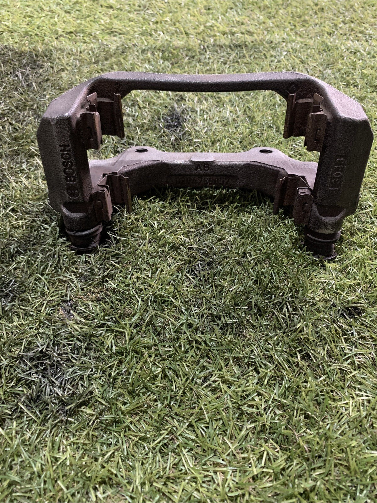 Porta Pinza Freno Anteriore Sinistra Fiat 500L 2013 1.3 Mjt 0204789057