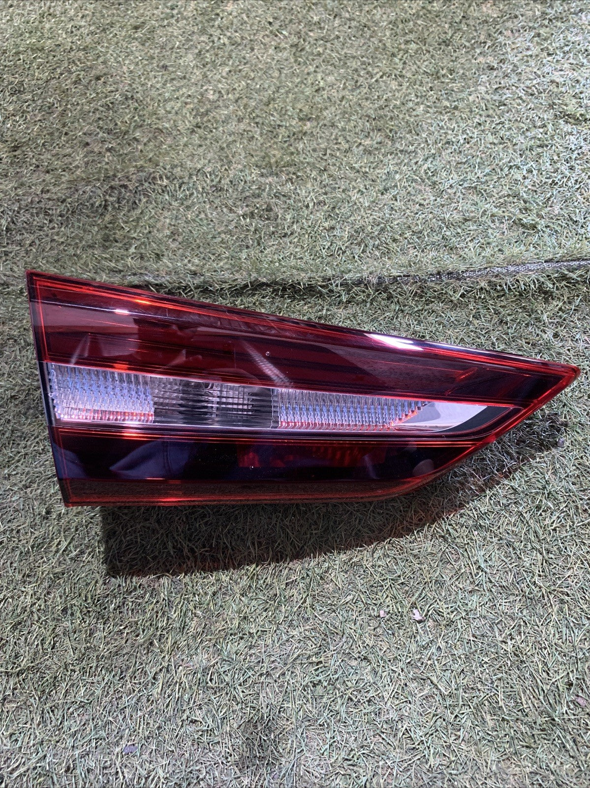 STOP FANALE POSTERIORE SINISTRO INTERNO OPEL GRANDLAND X 2020 YP00016580