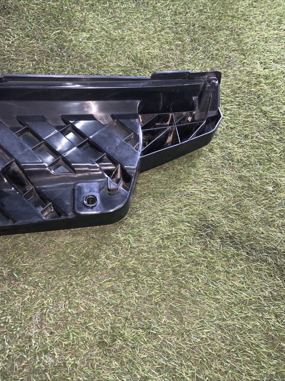 Piastra fissaggio staffa centrale paraurti posteriore AUDI Q7 4M0807329 2016