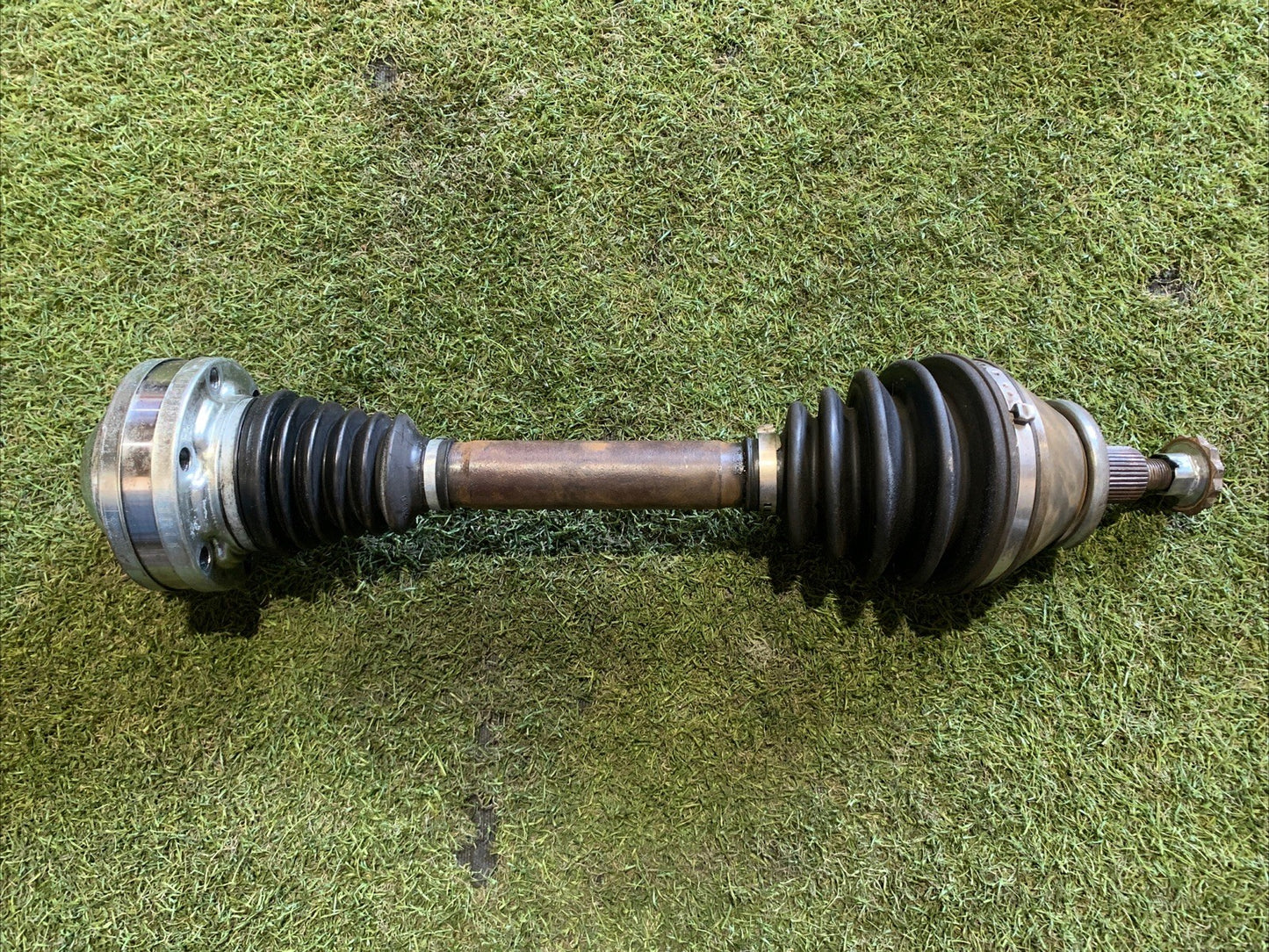 Semiasse Anteriore Sinistro Volkswagen Polo 6R 1.6 Diesel 6R0407761S