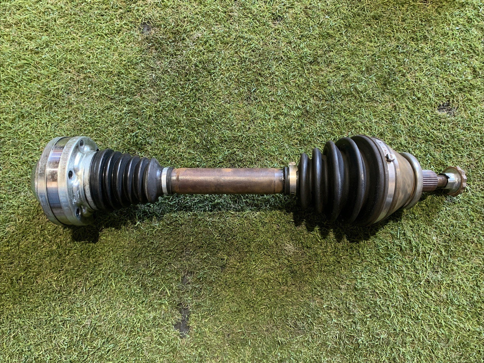 Semiasse Anteriore Sinistro Volkswagen Polo 6R 1.6 Diesel 6R0407761S