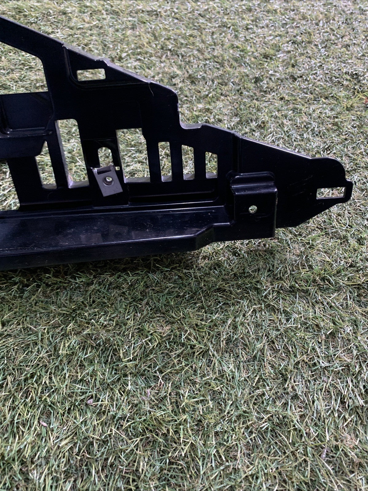 STAFFA PANNELLO POST DX ALFA ROMEO STELVIO (949), 50536096