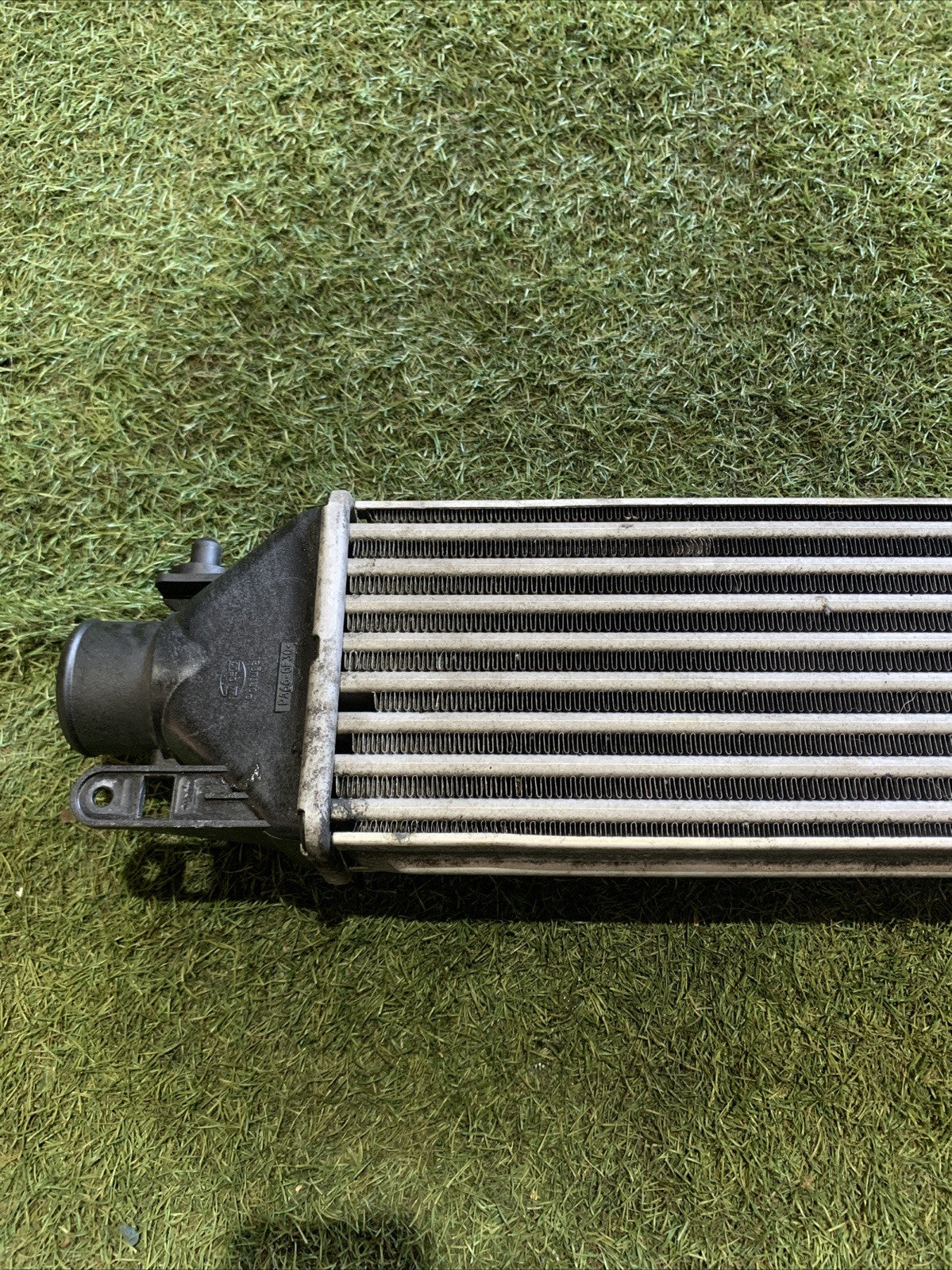 RADIATORE INTERCOOLER FIAT BRAVO 2008 1.6 DIESEL 51783791 (2)